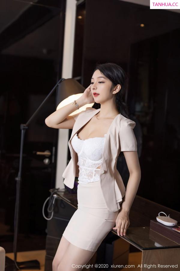小琪  [XiuRen]高清写真图 2020.09.29 No.2619 Angela小热巴第12张图片